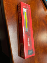 Load image into Gallery viewer, Nebo - Larry COB 170 lumens
