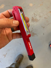 Load image into Gallery viewer, Nebo - Larry COB 170 lumens
