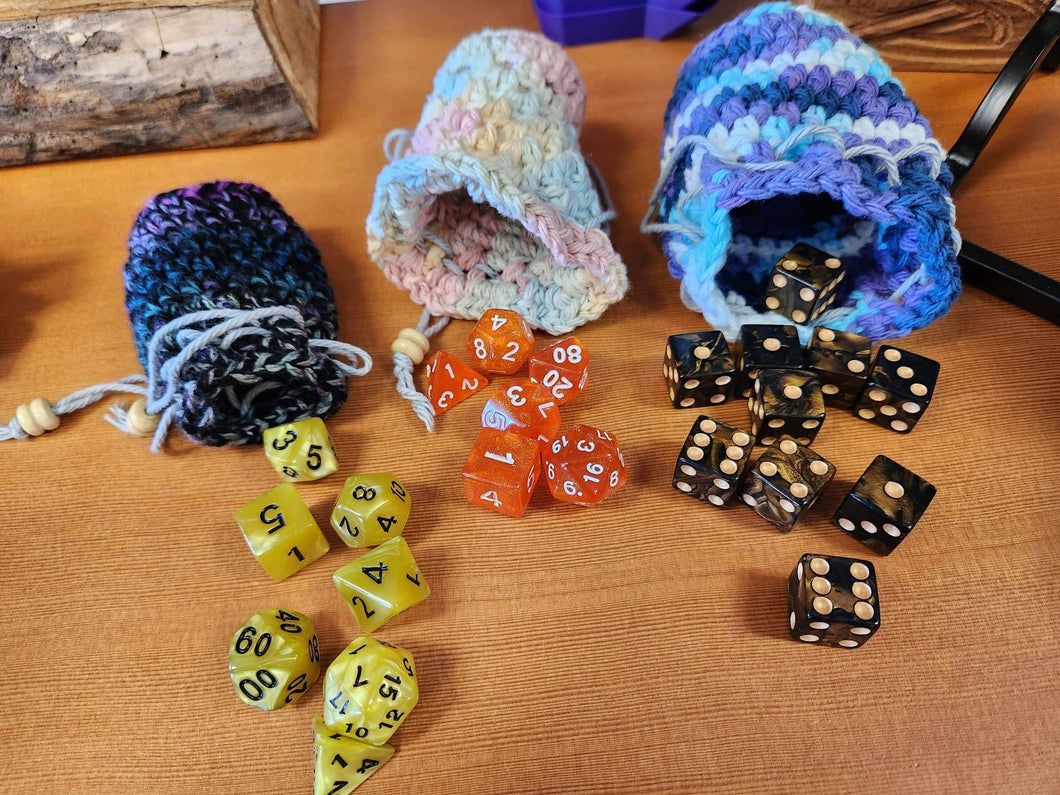 Dice / Token Bag w/ Dice Set - VNDR 38 Generic