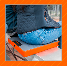 Load image into Gallery viewer, Heated Seat Pad (with Battery)
