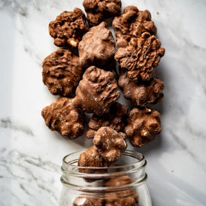 chocolate peanut clusters